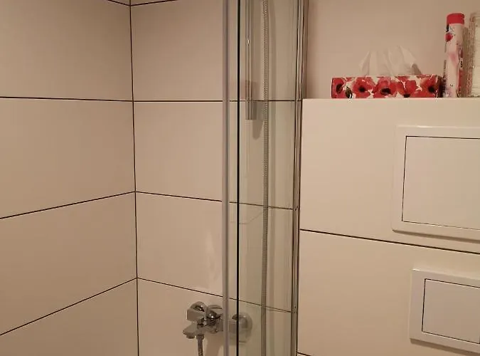 Lägenhet Jaskinia Solna Ruda Slaska